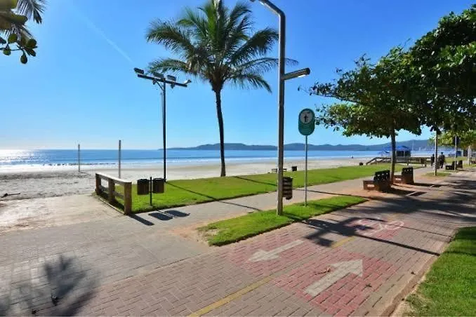 Aconchegante Ap Em Itapema Apartment 0*,  Brazil
